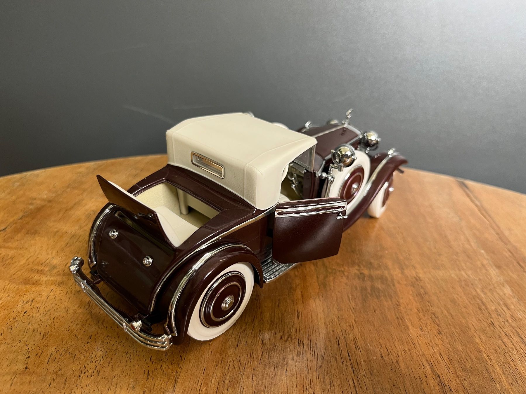 Modellini d'auto: 4 seltene Auto-Klassiker, Sammlermodelle – Usato da Otelfingen venduto da Yossi-68 8