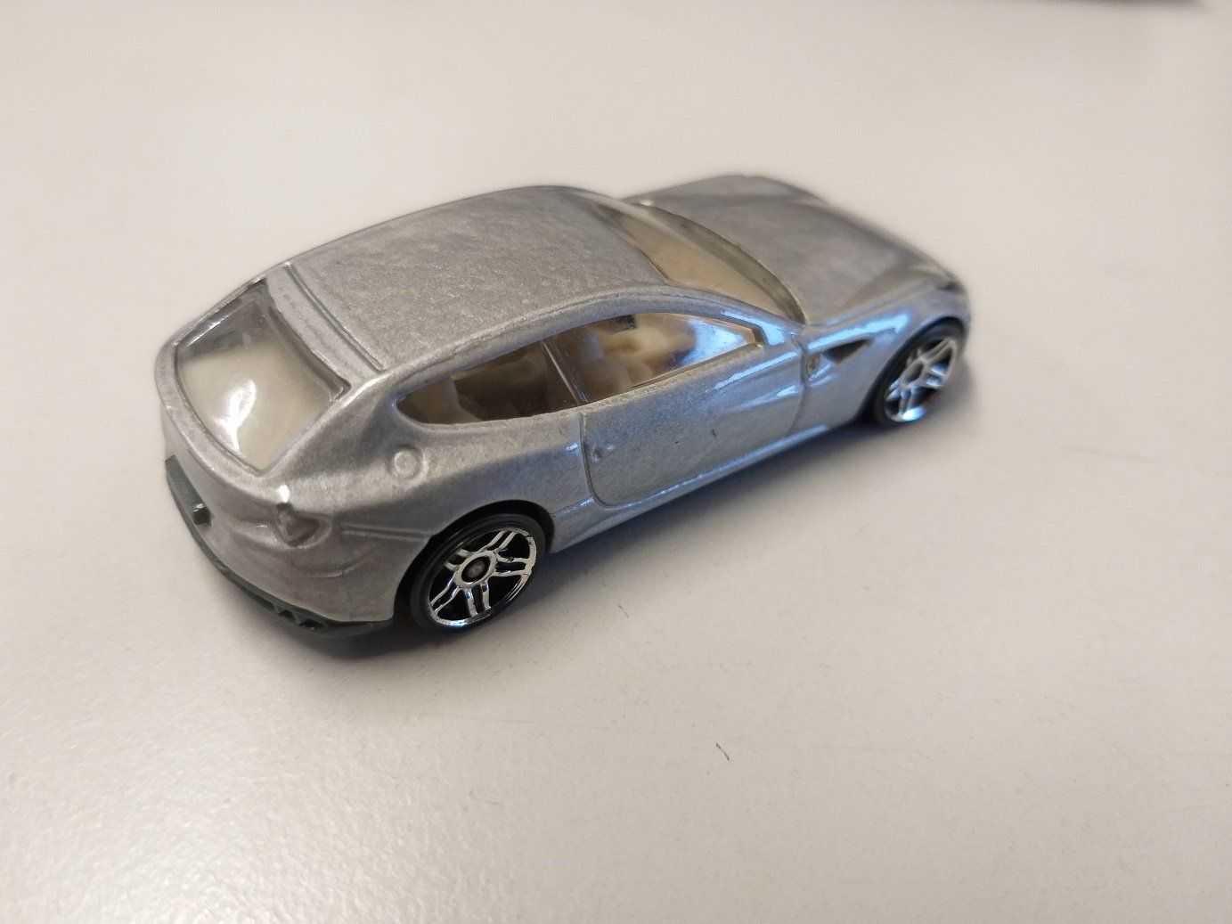 Ferrari Modellautos: Hot Wheels Ferrari FF – Gebraucht aus Brugg AG von Evilweevil 1