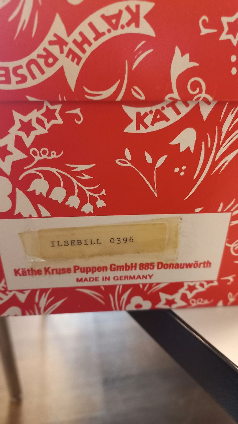 Käthe Kruse Bambole: Puppe Käthe Kruse – Nuovo e nell'imballaggio originale da Menziken venduto da ursimat 2