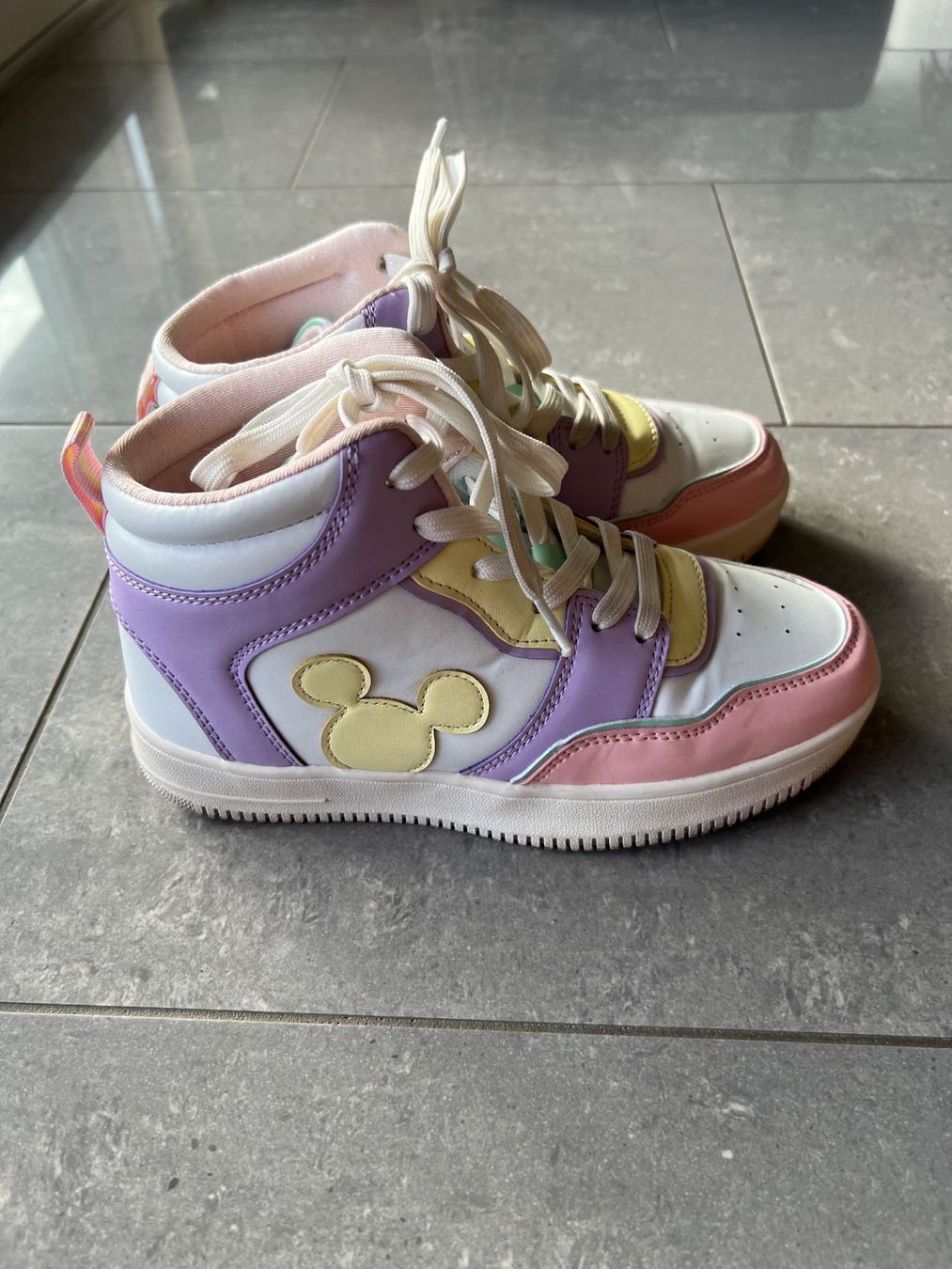 Chaussures filles: Bata Schuhe Grösse 36 – D'occasion à Würenlingen par Isa750 1