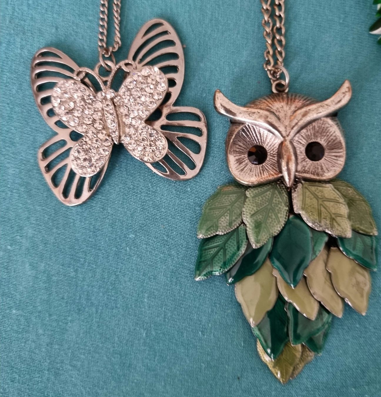Catenine: Modeschmuck Halsketten – Usato da Luzern venduto da Luzern_Energy 1