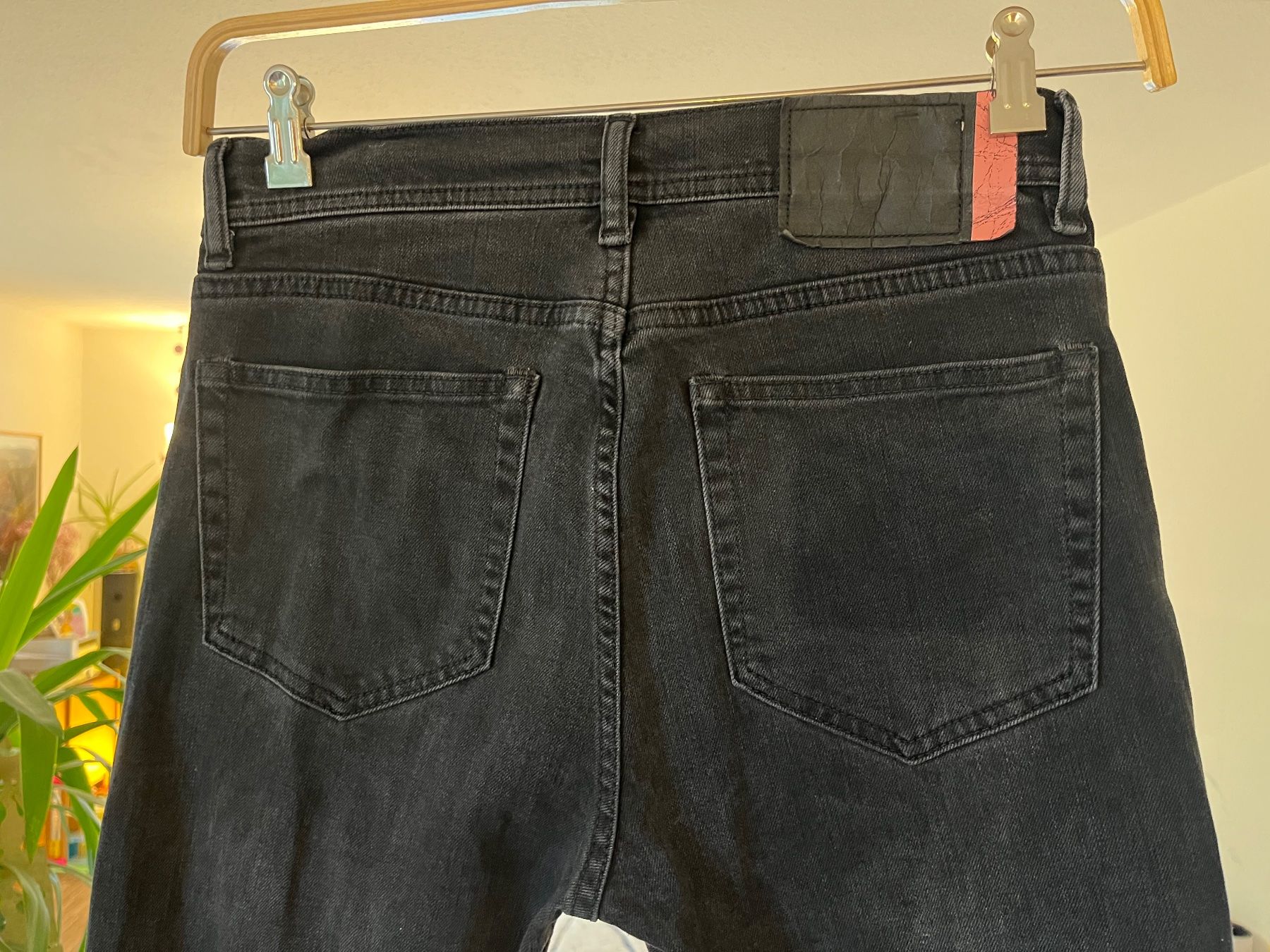 Acne Studios Jeans: Acne Studios Slim Fit Jeans - 30 – Usato da Kriens venduto da eagleye3 1