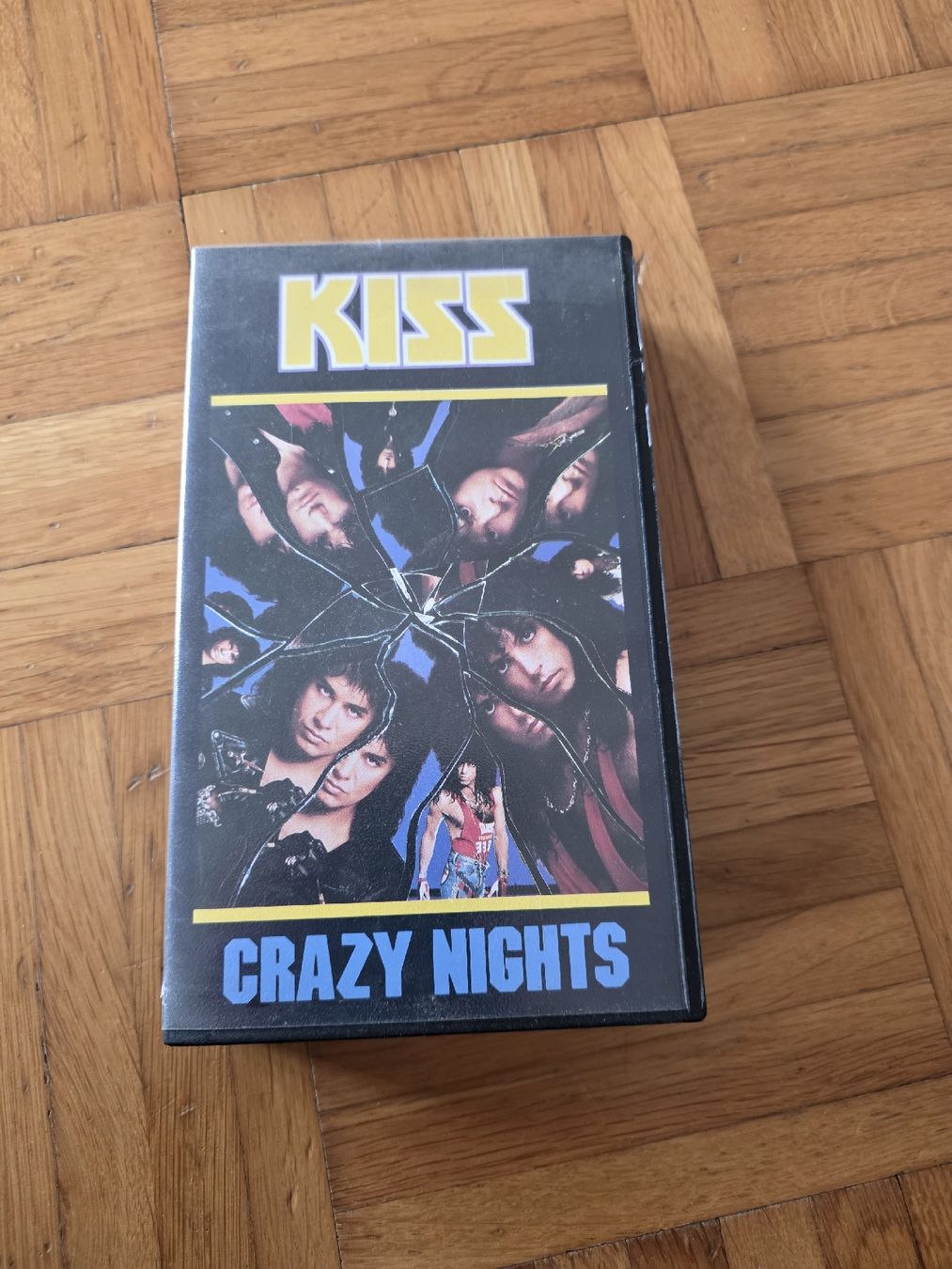 Alle VHS: KISS - Crazy Nights VHS – Gebraucht aus Dorf von Echo_Elements