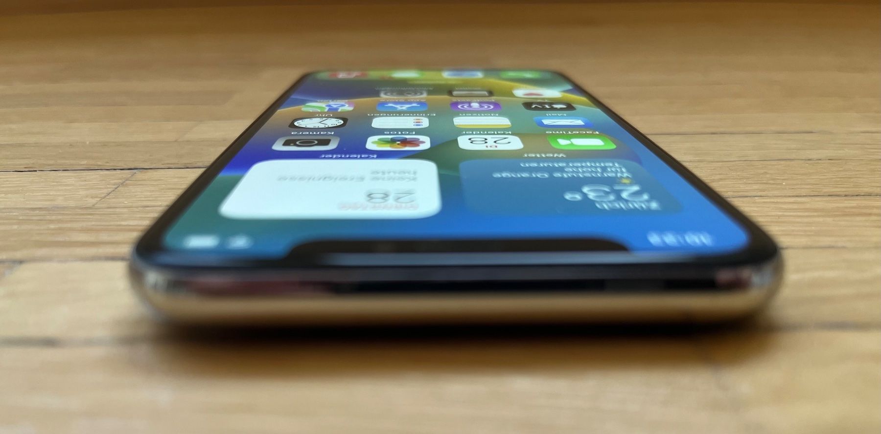 Apple Portables: Apple iPhone X 64 GB, silber – D'occasion à Rüti ZH par Mazsola777 4