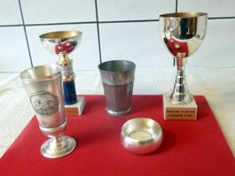 Lot diversen, Pokale, Becher und kleine Schale. z.T. Silber