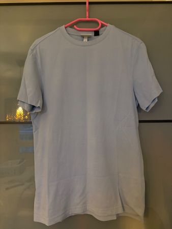 H&M Herren T-Shirt, hellblau, Gr. S, neuwertig für den So...