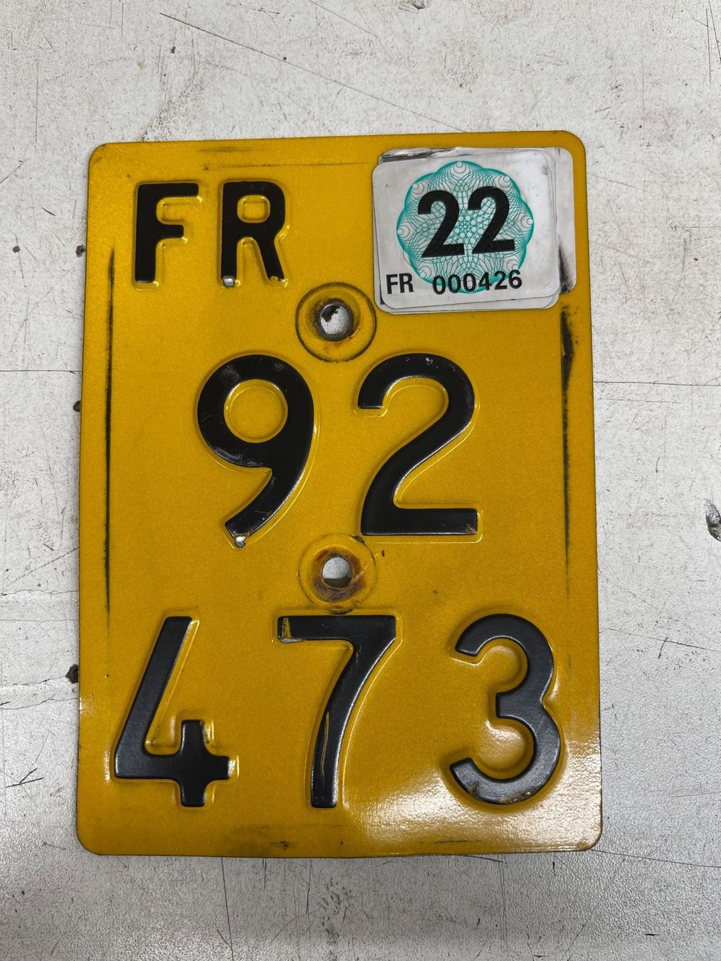 Ciclomotori: Mofanummer Nummernschild Mofa Töffli FR 92473 – Usato da Grosswangen venduto da winkelfeld