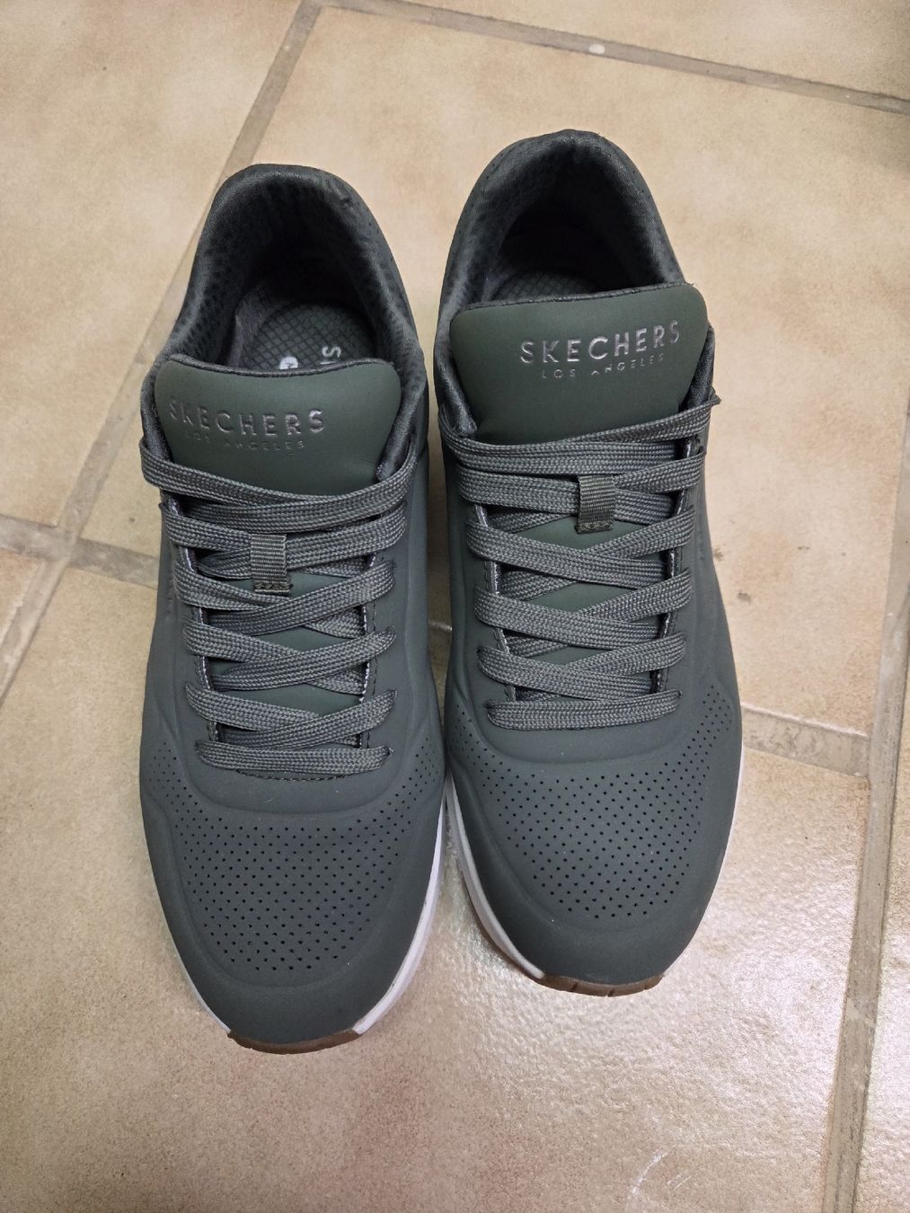 Skechers Scarpe da uomo: Skechers Gr. 40 – Usato da Röschenz venduto da Tschuls87 1
