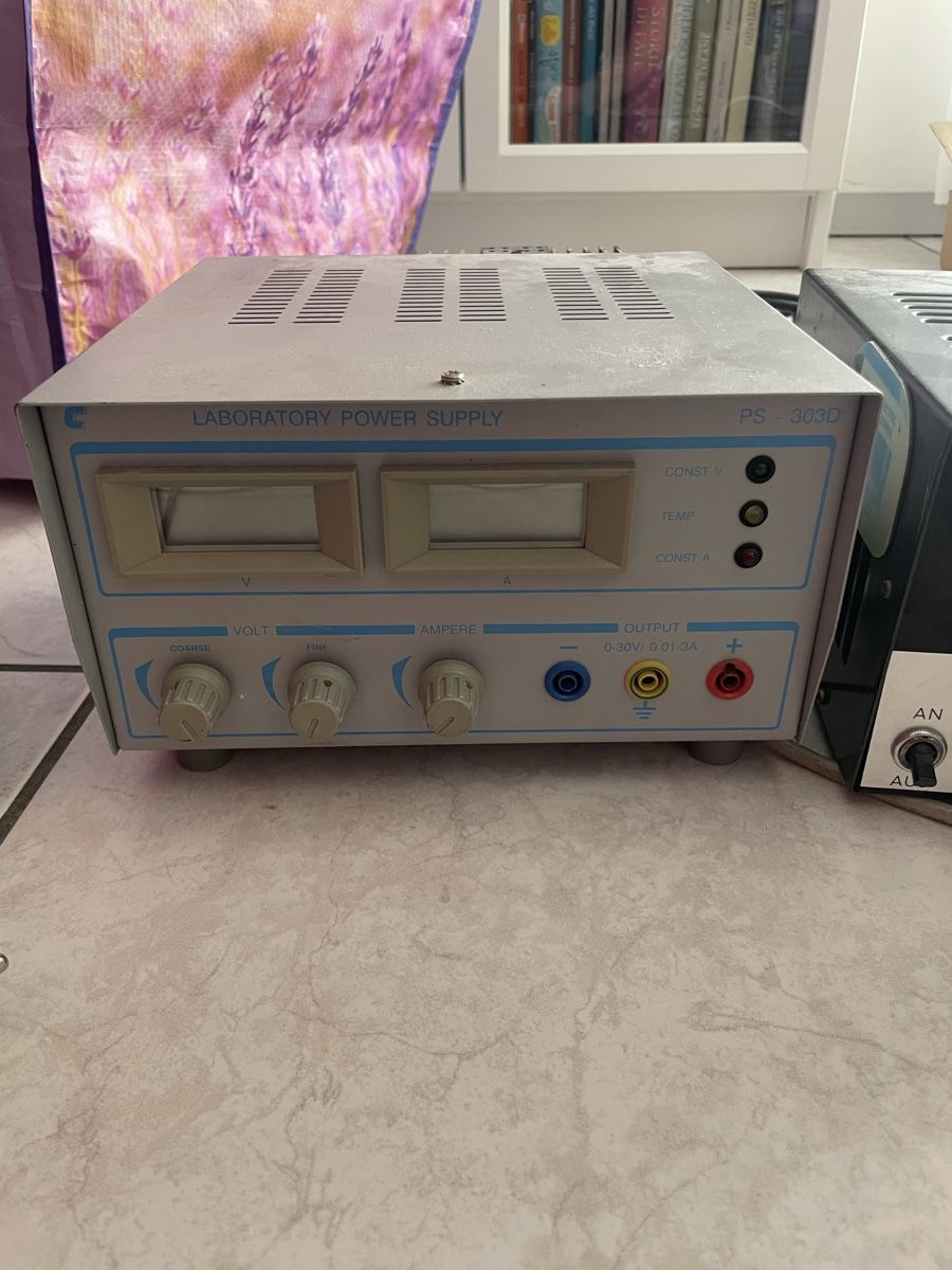 Misurare: Strumentazione Elettronica da Banco + Componentistica – Usato da Mezzovico venduto da esa_d9tc 2
