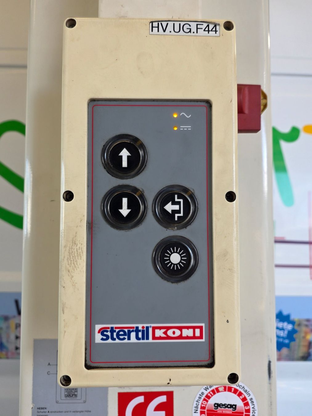 Piattaforme elevatrici & Crick: 5 Tonnen Autolift – Usato da Eiken venduto da Keropower 5