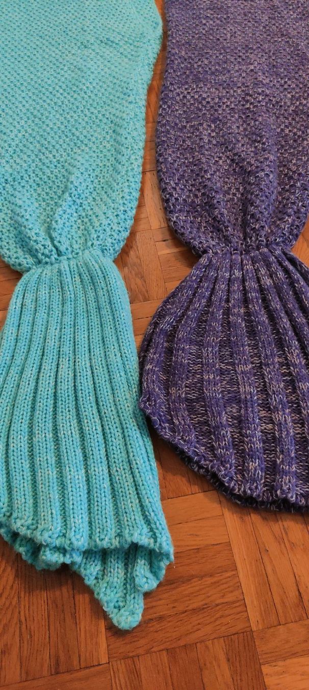 Coperte: 2 Meerjungfrau Decken gestrickt, 120 cm lang – Usato da Effretikon venduto da jeb_l9k5