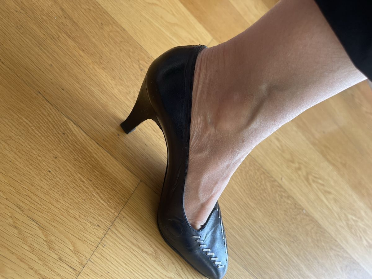 Scarpe da donna: Escarpins René Mancini pour Cleo – Usato da Penthalaz venduto da Timone 6