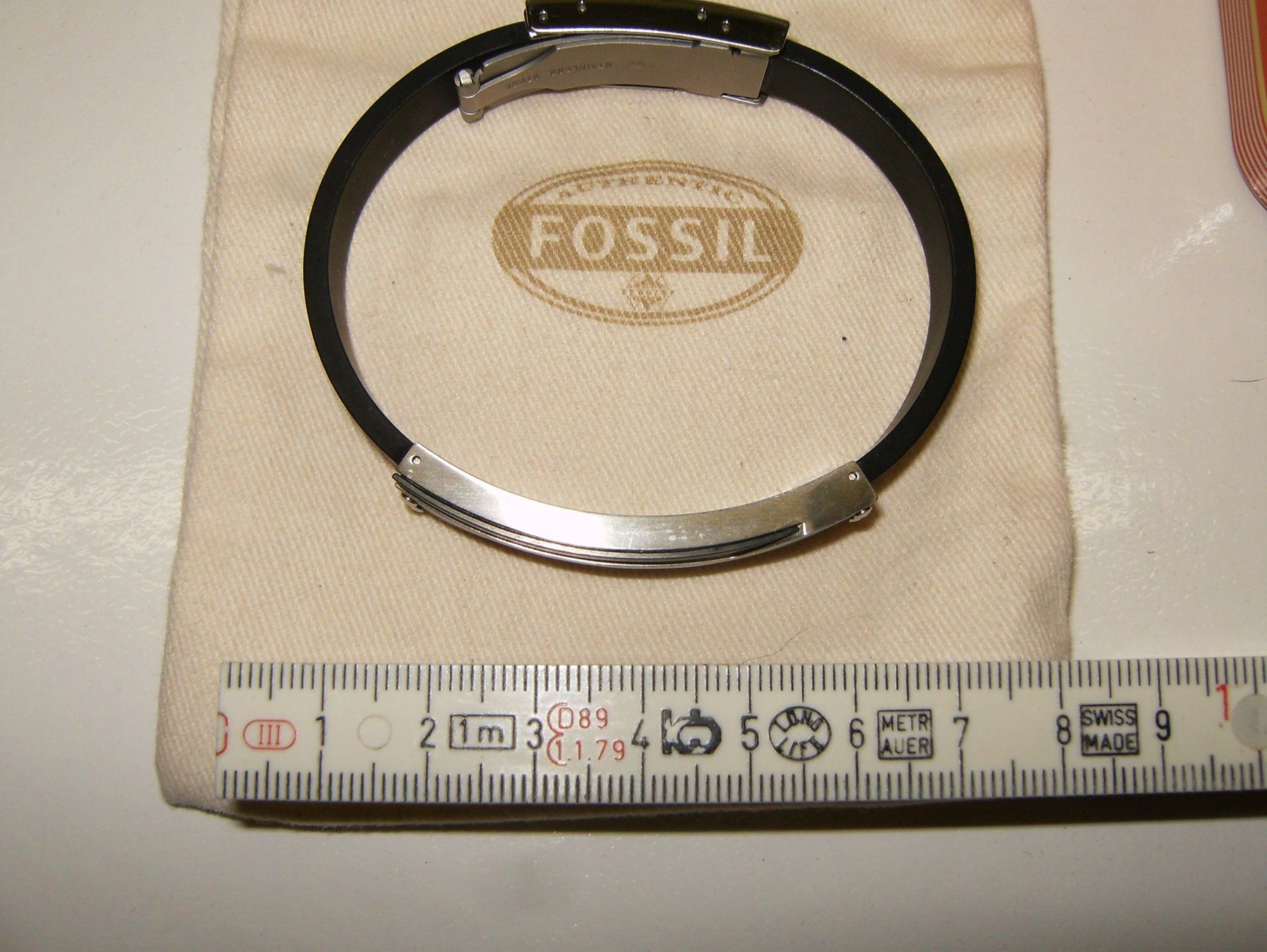 Bracciali & Braccialetti: Fossil Armband Kautschuck/Stahl OVP – Usato da Liesberg venduto da Mikado1965 1