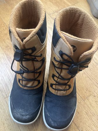 Hiking shoes merrell size 36