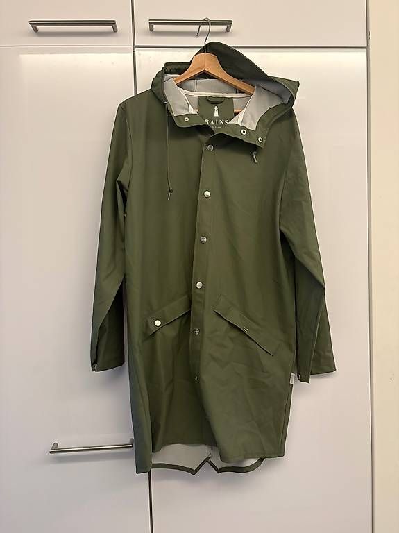 Rains Giacche: RAINS Regenjacke – Usato da Zürich venduto da sho_9b69