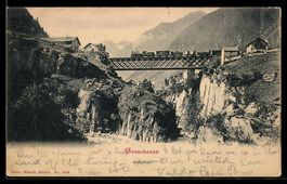 Goeschenen, Eisenbahnbrücke mit Lokomot
