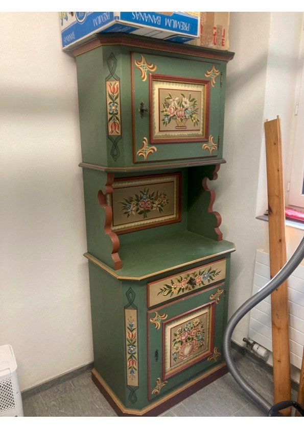 Cassettiere: schönes Sideboard – Usato da Winterthur venduto da Xeniamusic