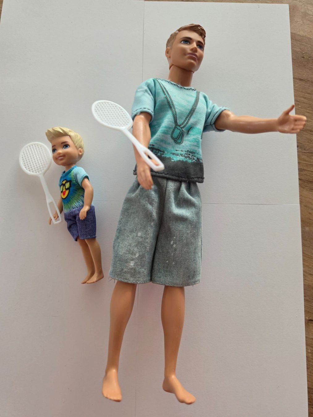 Spielzeuge: Barbie Ken mit Sohn Federball – Gebraucht aus Hildisrieden von Faye11 1