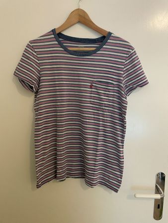 Levi's T-Shirt (Grösse S)