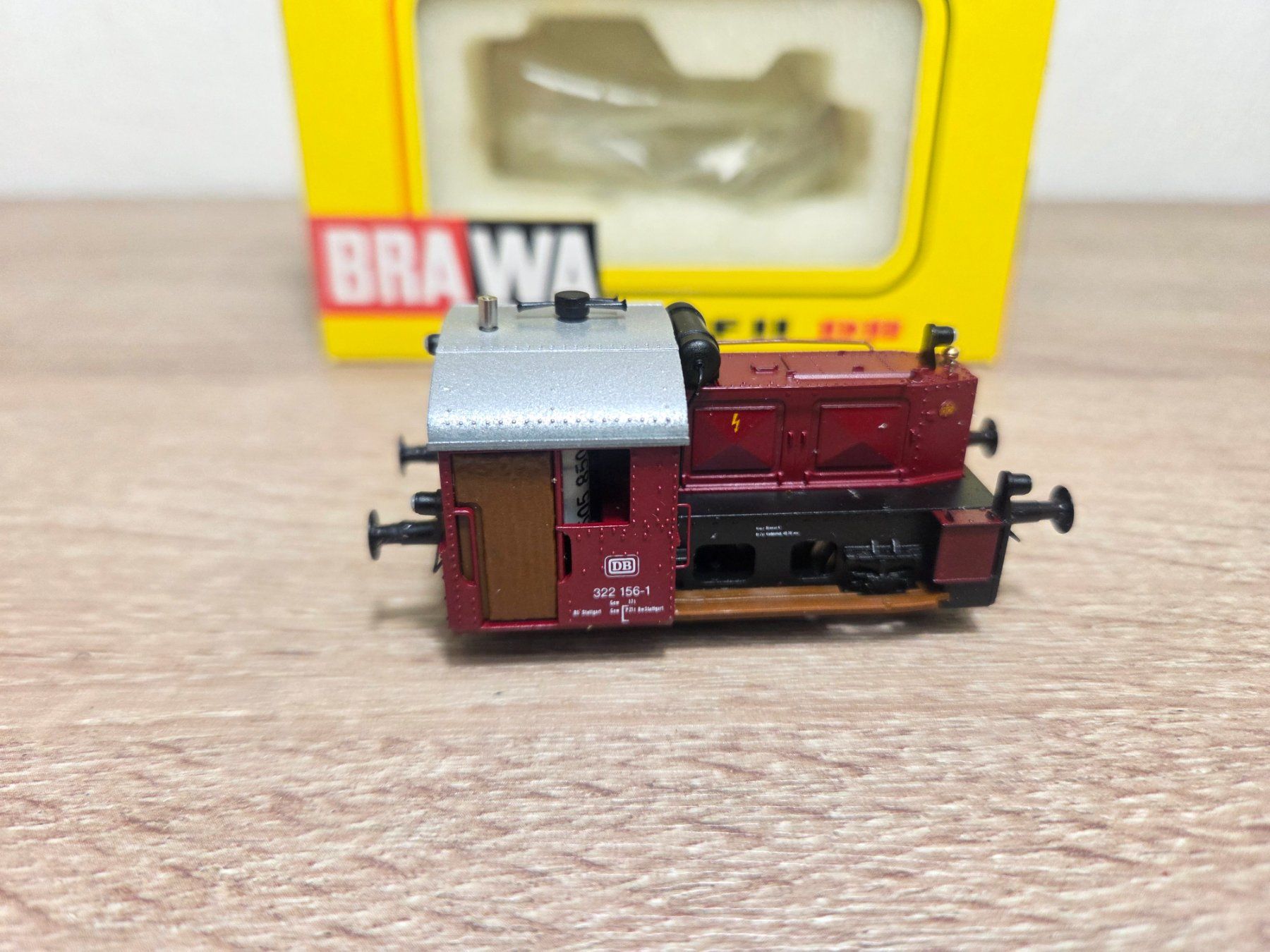 Brawa Modellini di ferrovie: Brawa 0472 Diesellok Köf H0 – Nuovo e nell'imballaggio originale da St-Aubin-Sauges venduto da Lo_Go 1