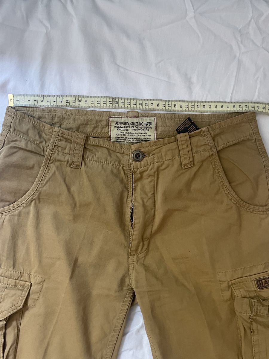 Alpha Industries Pantaloni: Alpha Industries Cargo Shorts – Nuovo (secondo la descrizione) da Kreuzlingen venduto da Albert0013 1