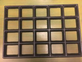 Arbeit Gummi Matte mit 20 Ablegefächern für Schrauben usw.