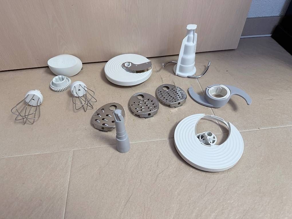 Küchengeräte: Philips Essence küchenmaschine – Gebraucht aus Pfäffikon ZH von gattomatto 3
