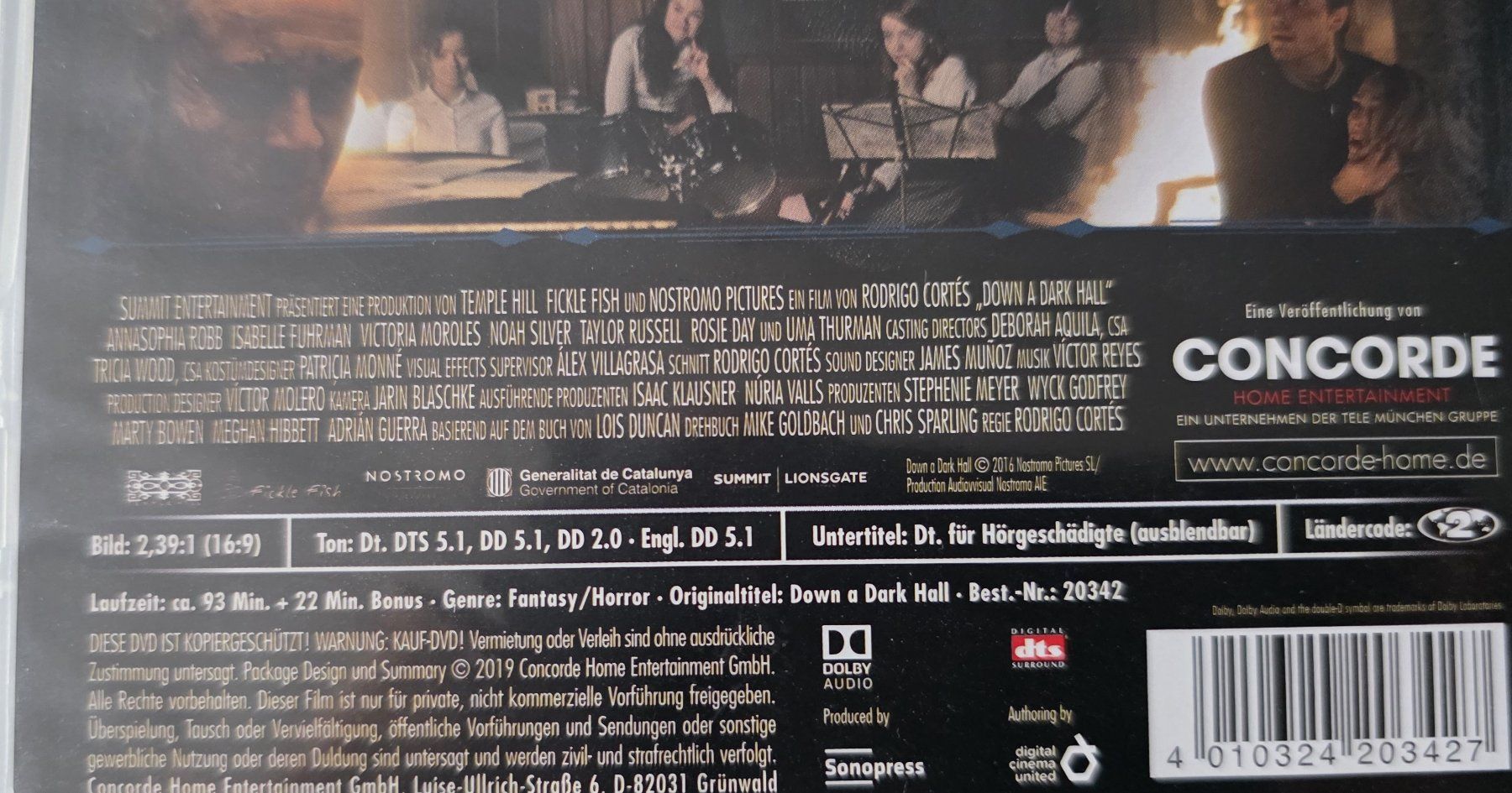 Tous les DVDs: DVD Down a Dark Hall / Uma Thruman – D'occasion à Oetwil am See par fineli2 1