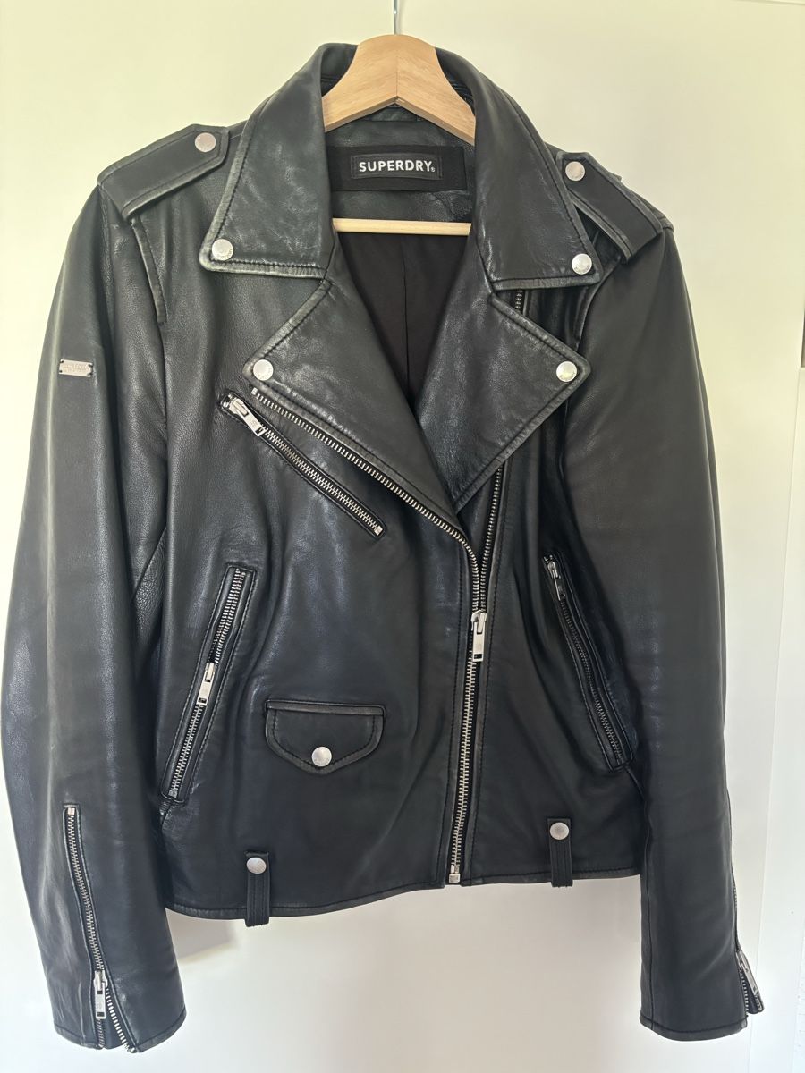 Superdry Vestes: Perfecto en cuir Superdry 44 – D'occasion à Vuadens par zazabelle75