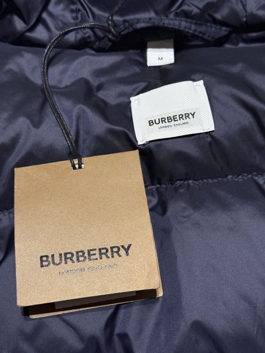 Burberry Cappotti: Burberry Daunenmantel M – Nuovo e nell'imballaggio originale da Ebikon venduto da nat_jzh5 1