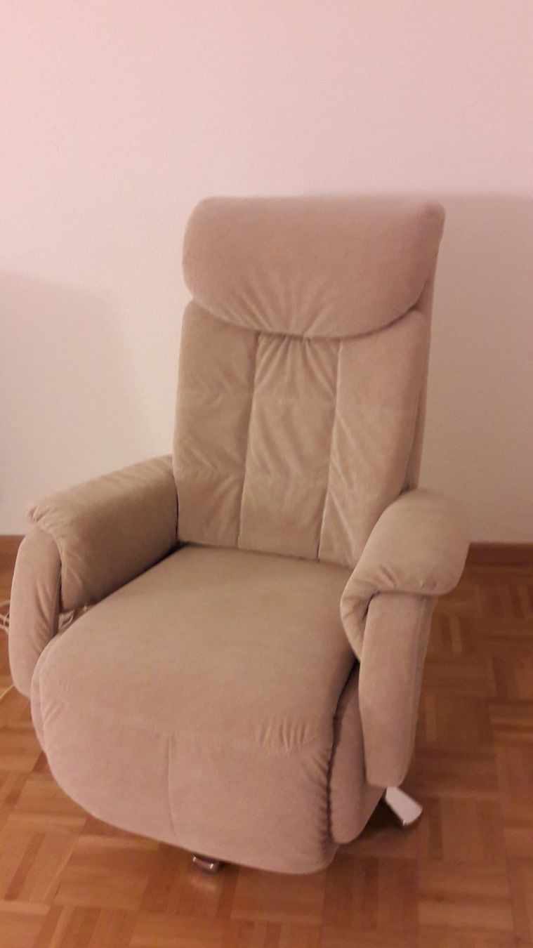 Sessel: Relaxsessel – Gebraucht aus Eschenbach / LU von Katkut 3