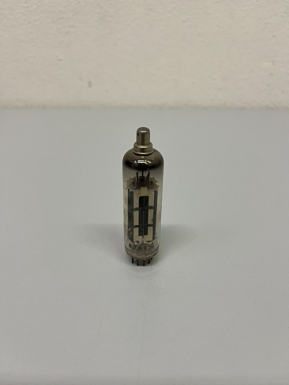 Philips Componenti elettronici: Philips PL 81 – Nuovo (secondo la descrizione) da Hochdorf venduto da av-electronics 1