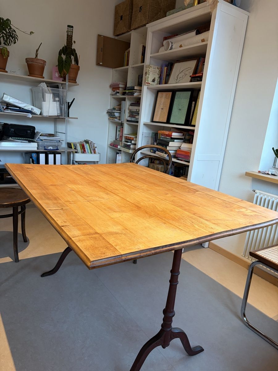Tavoli: Vintage Beizentisch – Usato da Zürich venduto da Random_Items