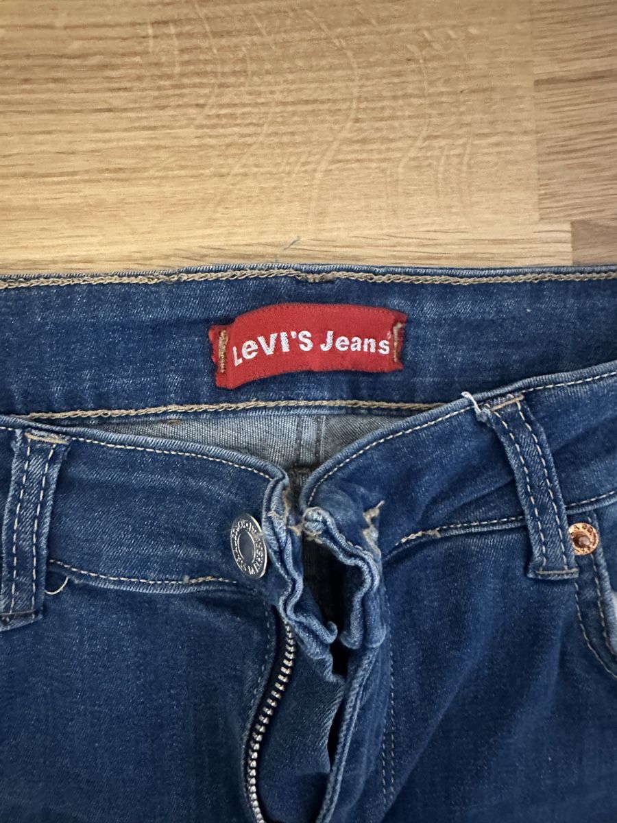 Levi's Jeans: LEVI‘S Damen Jeans – Nuovo (secondo la descrizione) da Bern venduto da akl_sy9s 2