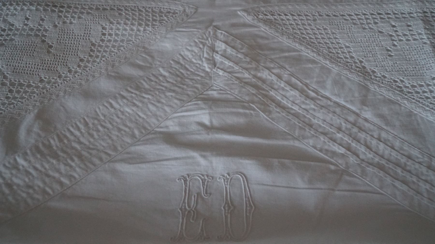 Bettwäsche: 2 Paradekissen mit Spitze 90x83cm – Gebraucht aus Bern von Antikbatik 3
