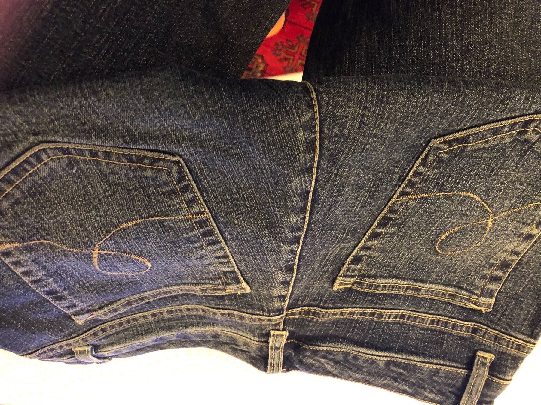 Jeans: NULU DAMENJEANS – Usato da Zürich venduto da heb_c9cj 1