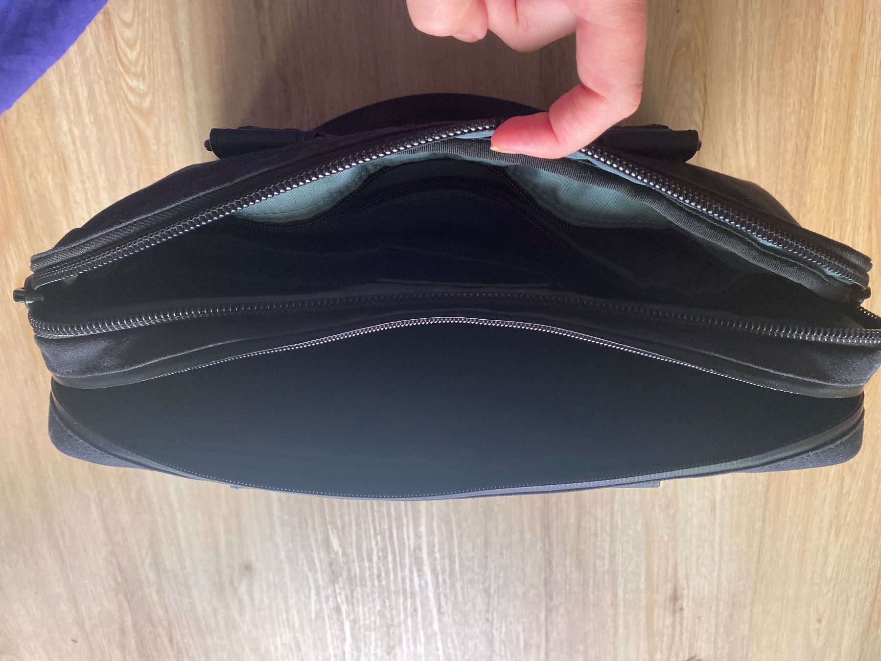 Victorinox Koffer & Taschen: Victorinox Computer Tasche – Gebraucht aus Zollikerberg von Natallia71 5