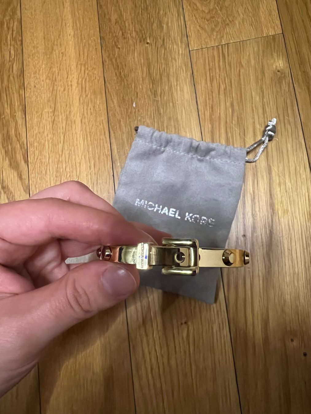 Michael Kors Bracciali & Braccialetti: Wunderschönes Michael Kors Armband – Nuovo (secondo la descrizione) da Ostermundigen venduto da emi_pbs6