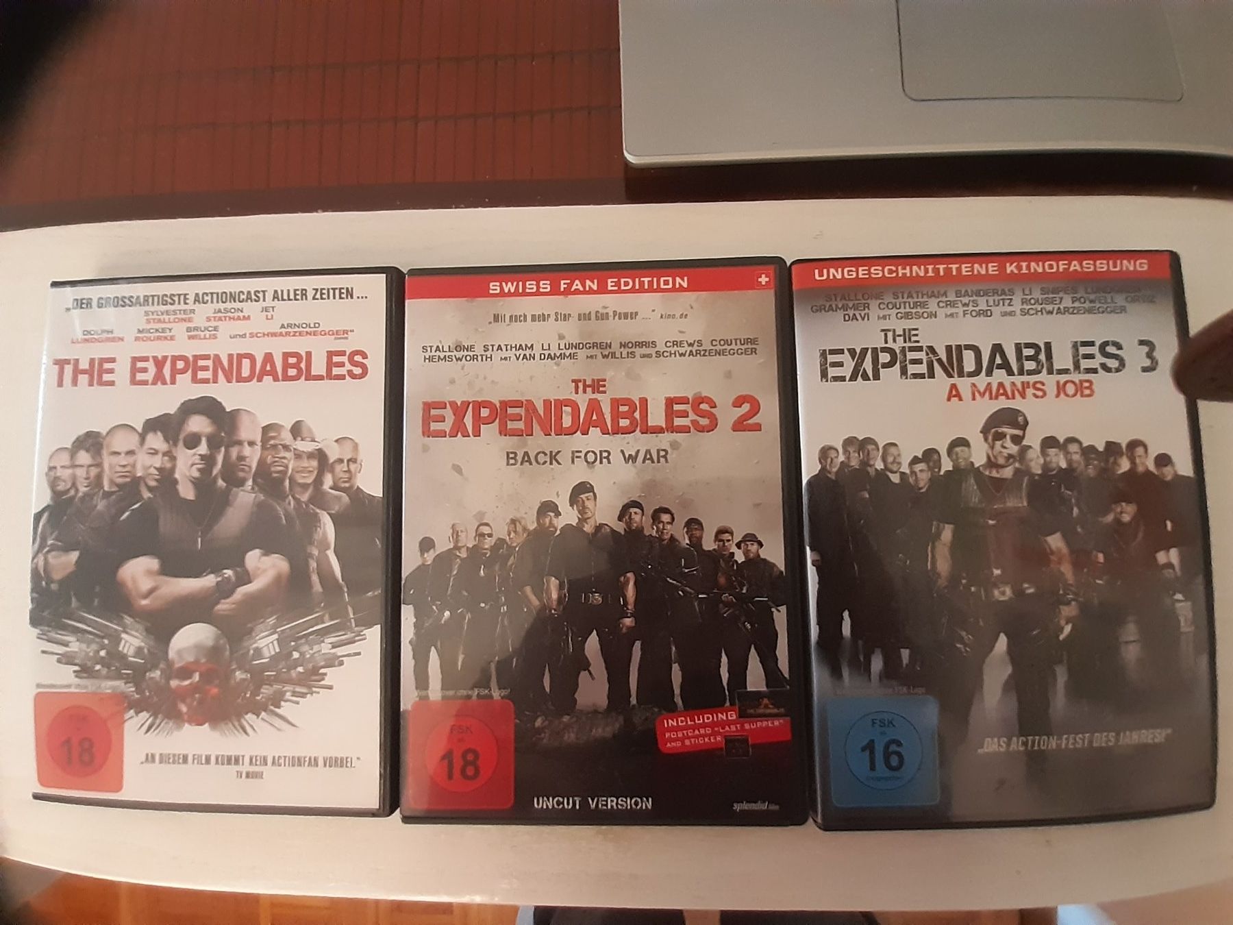 Tous les DVDs: The Expendables 1-3 – D'occasion à Domat-Ems par nugipuff