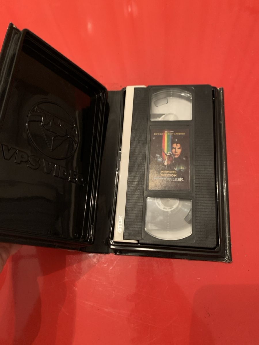 Alle VHS: Michael Jackson – Moonwalker VHS Kassette – Gebraucht aus Opfikon von Safside 3