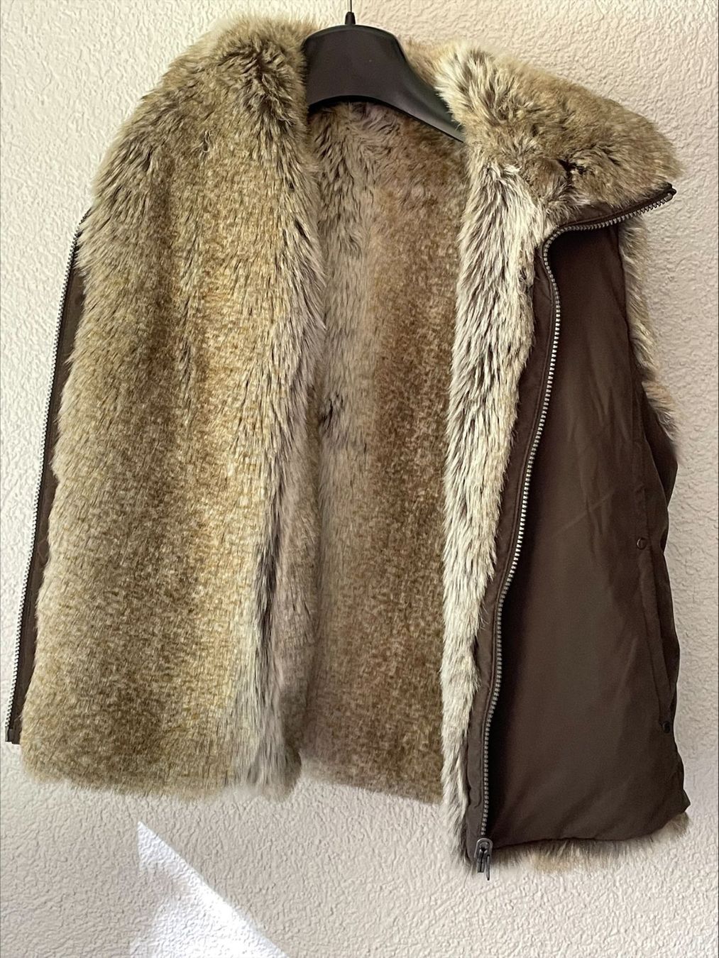 Gilet & Giacche senza maniche: 137 Kunstpelzweste – Usato da Sion venduto da NoblesOfHelvetia 3