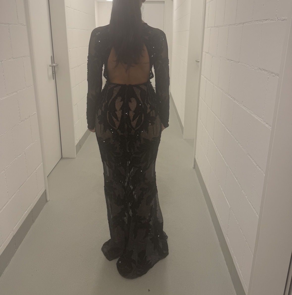 Vestiti: Abendkleid Merys Couture  – Usato da Reinach AG venduto da MineD 2