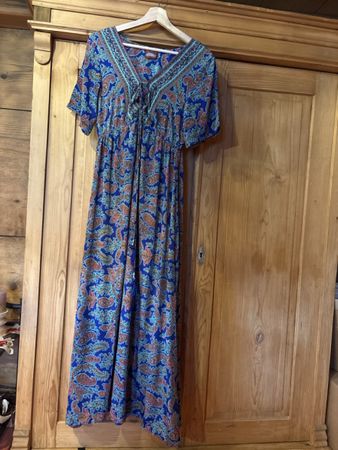 langes Kleid