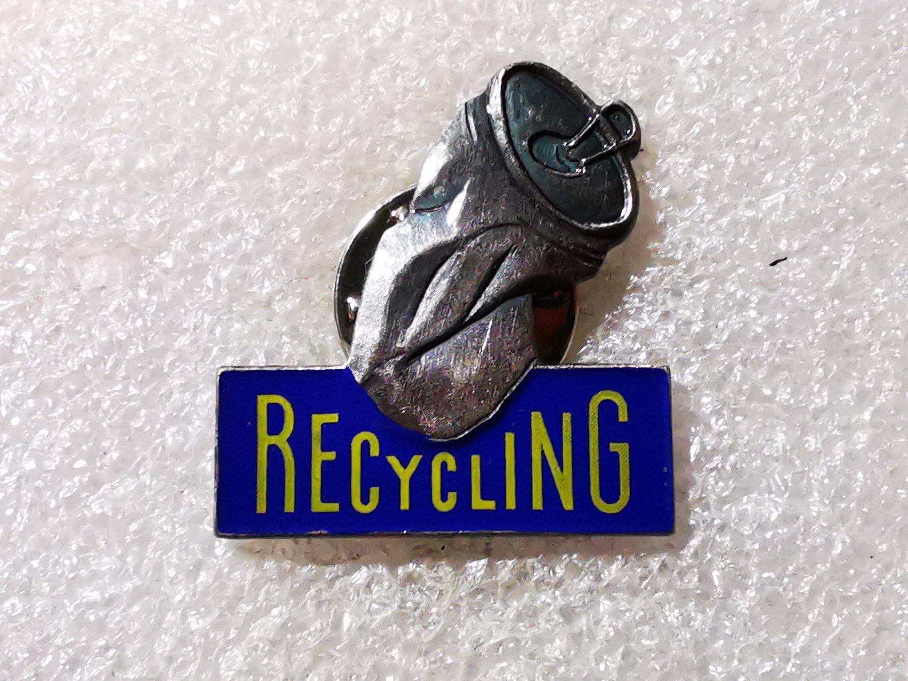 Placchette & Badge: Ansteckpin 60: alu Recycling – Usato da Oppligen venduto da Pin-Fall-Shop