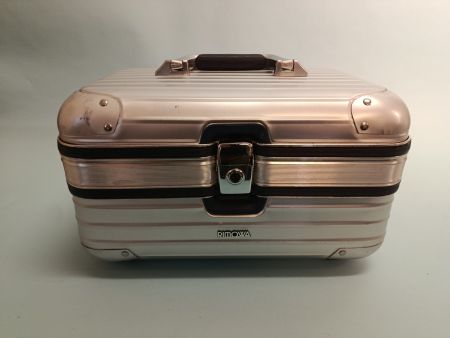Rimowa Alu Necessaire Beauty Case