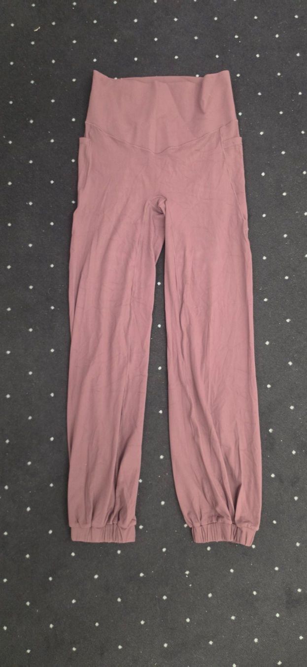 Halara Pantaloni: Halara SoftlyZero Jogger im Ballon-Stil – Nuovo (secondo la descrizione) da Willerzell venduto da Nox4you
