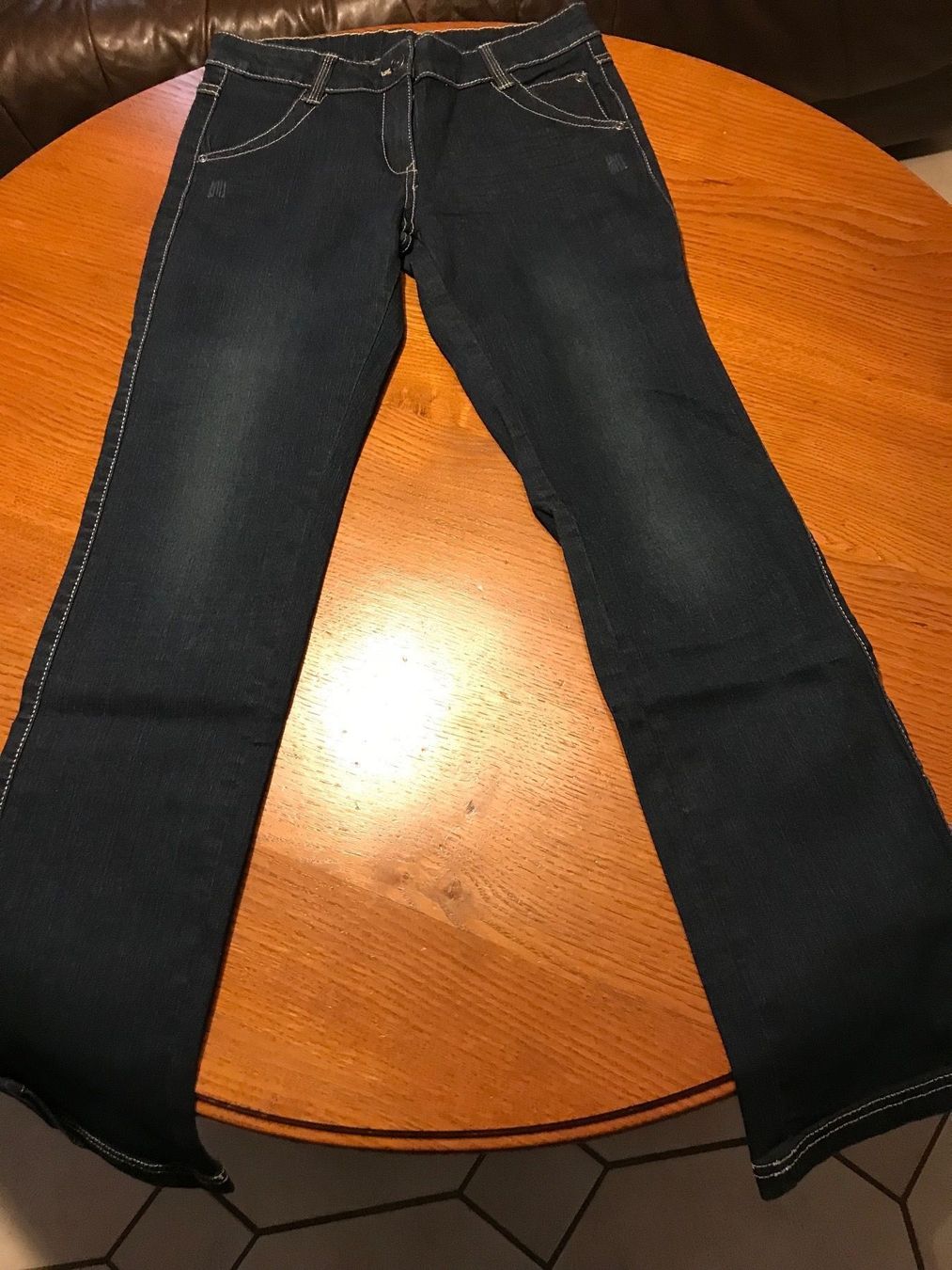 Hosen: Jeans fille – Gebraucht aus Montsevelier von ber_88db