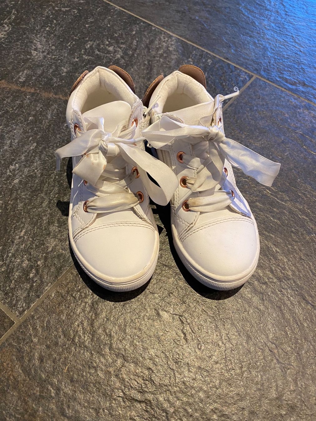 Friboo Scarpe per ragazze: Disney Sneaker Gr. 28 – Usato da Geroldswil venduto da emi1980 1