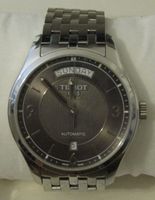 Montre TISSOT T-One Automatique. Acier. 38.61 mm