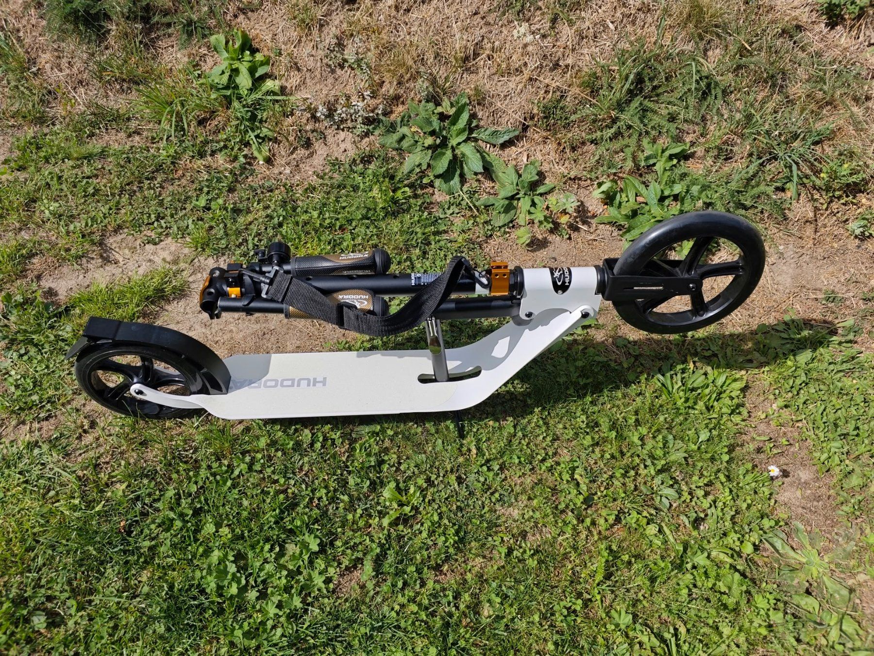 Hudora Kickboard: Kickboard Hudora Weiss – Usato da Bellwald venduto da GoatsBaah 1